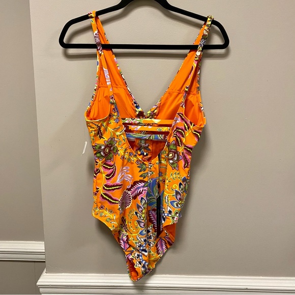 BCBGMAXAZRIA Tropical Print Orange Swimsuit 🩱 Sz M NWT One Piece - Picture 7 of 10